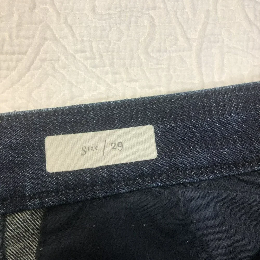 Pilcro Anthropologie Jeans Flare Denim Raw Hem & Pockets Womens Size 29